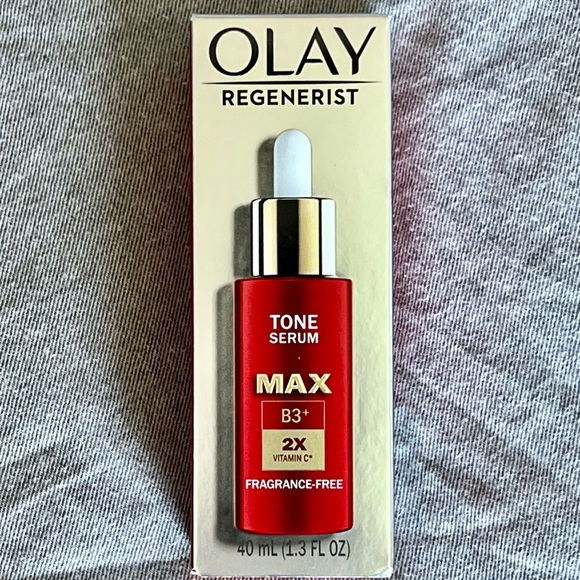 OLAY Set - Picture 7 of 10